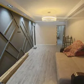 11 мкр 2 комнатная