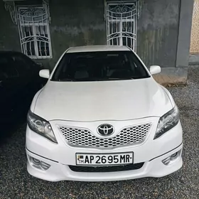 Toyota Camry 2010