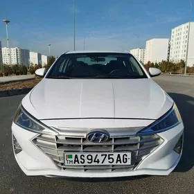 Hyundai Elantra 2019