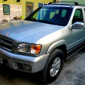 Nissan Pathfinder 2002