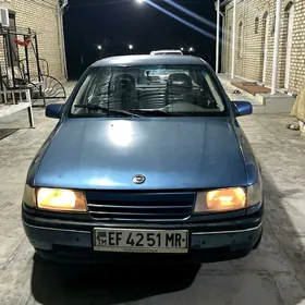 Opel Vectra 1989