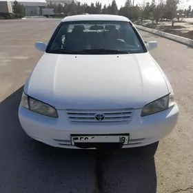 Toyota Camry 1998