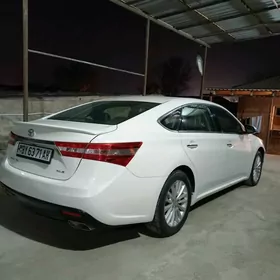 Toyota Avalon 2013