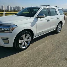 Ford Expedition 2023