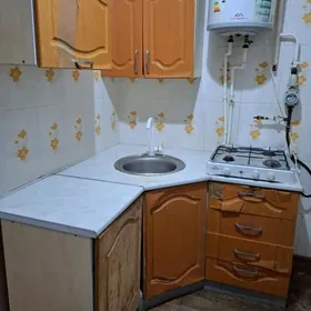 кухонный гарнитур,газ плита