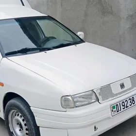 Volkswagen Caddy 2003