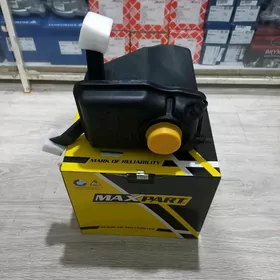 Suw bacok BMW E60 magazyn