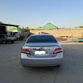 Toyota Camry 2010