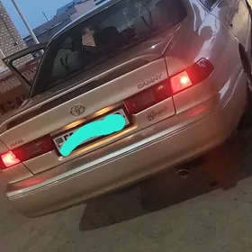 Toyota Camry 1999