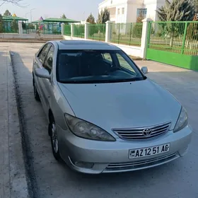 Toyota Camry 2004