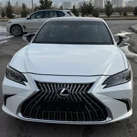 Lexus ES 350 2023