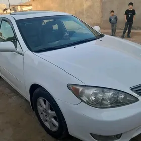 Toyota Camry 2005