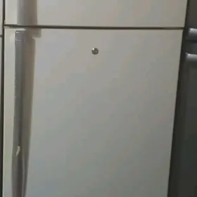 холодильник LG