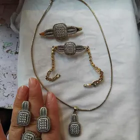 Kamplekt amalia nabor