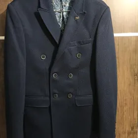 kostýum  penjek костюм