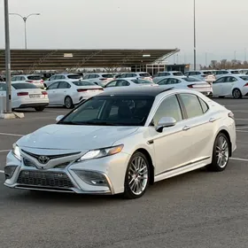 Toyota Camry 2022