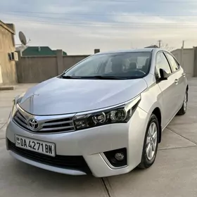 Toyota Camry 2015