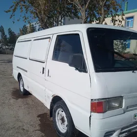 Toyota Hiace 1999