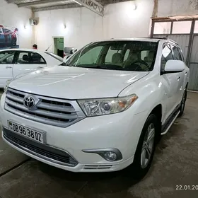 Toyota Highlander 2011