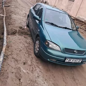 Opel Astra 2002