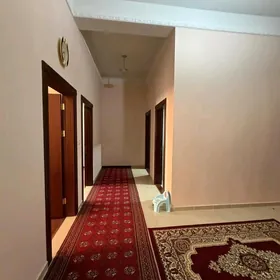 Срочно Нефтегаз 4эт 3ком 135м²