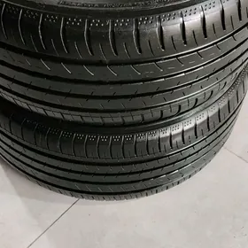 245 40 18 2şt Yokohama ýyly24