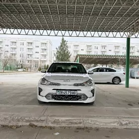 Kia Rio 2022