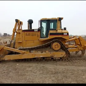 Buldozer Cat d8 arenda isleyas