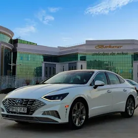 Hyundai Sonata 2022