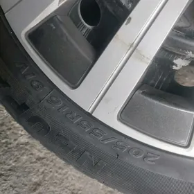 205 55 16 karolla diska