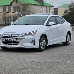Hyundai Elantra 2020