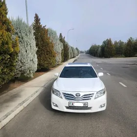 Toyota Camry 2010