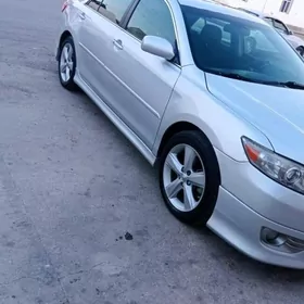 Toyota Camry 2011