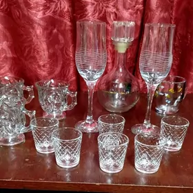 Посуда разная.