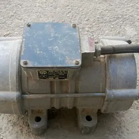 Wibrator 40W 2800 oborot/minut