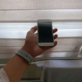 Galaxy Grand Prime 2016