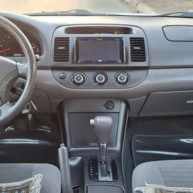 Toyota Camry 2005
