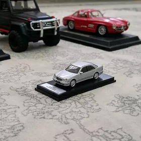 Mercedes Benz E320 w 210