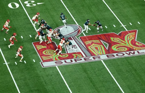 30 sekunt üçin 10 mln dollar: «Superboulyň» reklama bahalary rekord goýýar