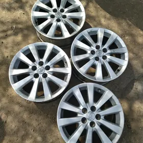 corolla morda diska 16 lyk