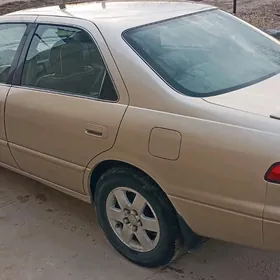 Toyota Camry 1998