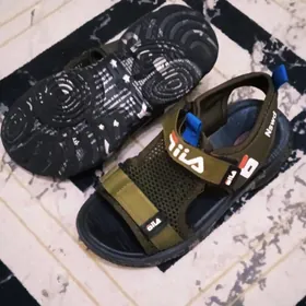 Детские босоножки