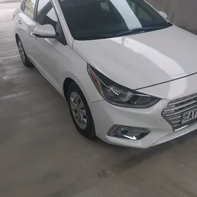 Hyundai Accent 2021