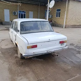 Lada 2103 1989