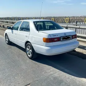 Toyota Corona 1998