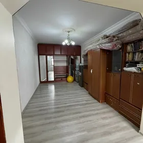 Ким район 4 этаж 4 комнаты