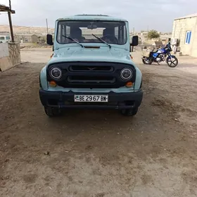 UAZ 469 2002