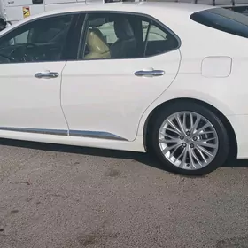 Woditeli kurerlik ish gerek