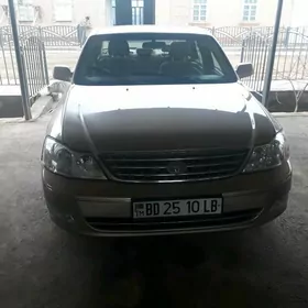 Toyota Avalon 2004
