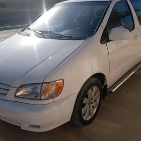 Toyota Sienna 2000